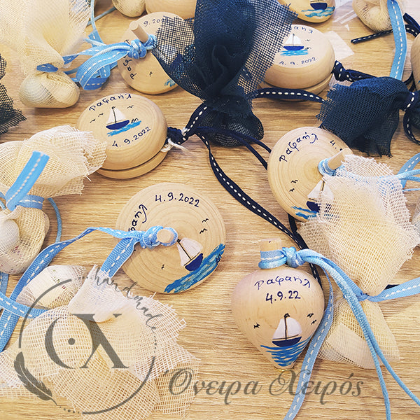 χοντρή ζωγραφισμένη σβούρα μπομπονιέρα βάπτισης