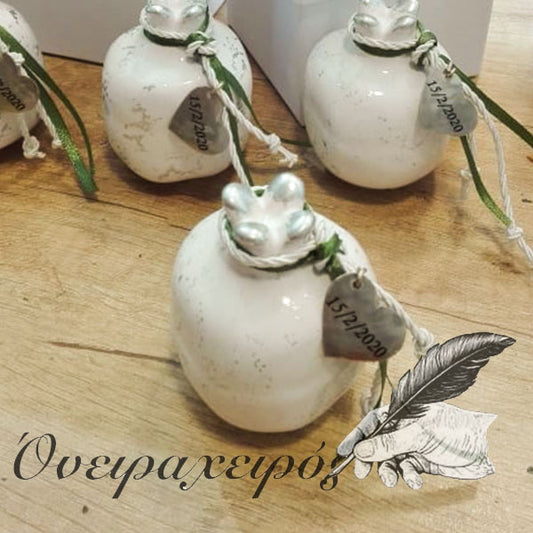 Μπομπονιέρα γάμου λευκό κεραμικό ρόδι με ασημί πατίνα και χειροποίητη καρδιά με εκτύπωση σε κουτί - Όνειρα Χειρός  χειροποίητα δώρα